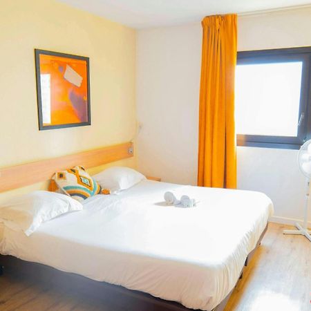 Apartament Paris Retreat 5 Minutes From Hoche Metroparking Pantin Zewnętrze zdjęcie