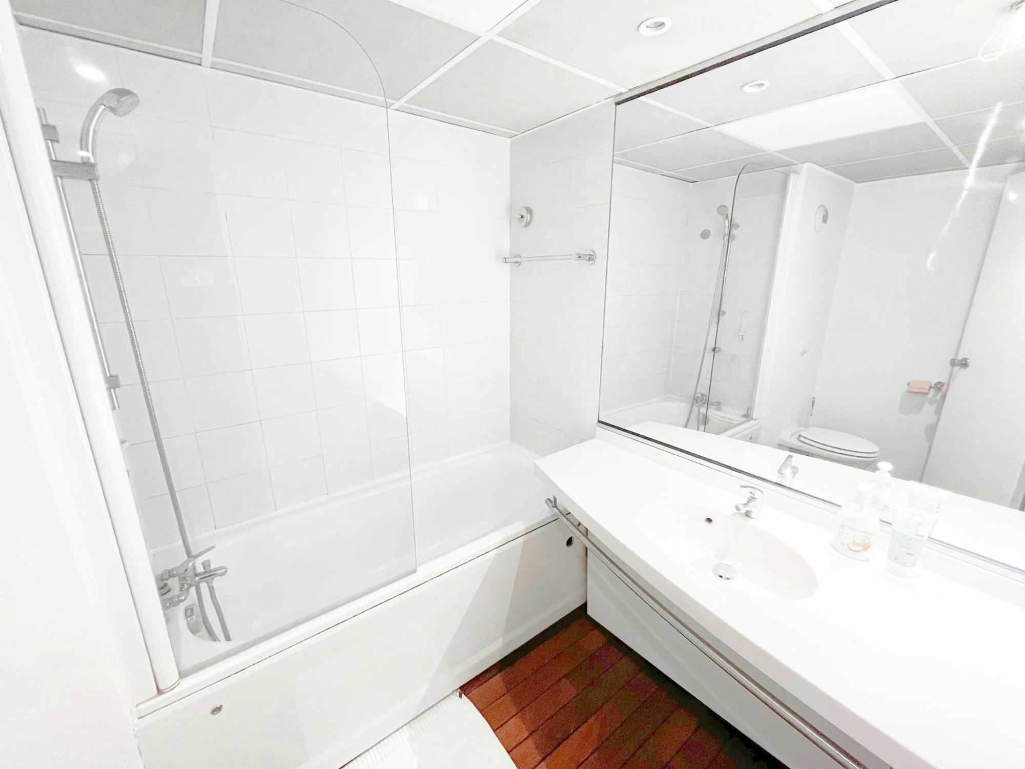 Apartament Paris Retreat 5 Minutes From Hoche Metroparking Pantin Zewnętrze zdjęcie